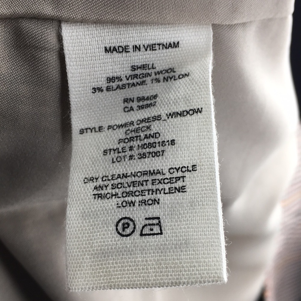 THEORY NWT FINE WOOL PENCIL SHEATH DRESS - Picture 11 of 11